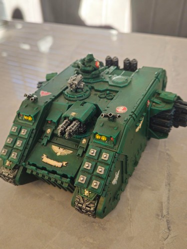 Dark angels land raider - dark,