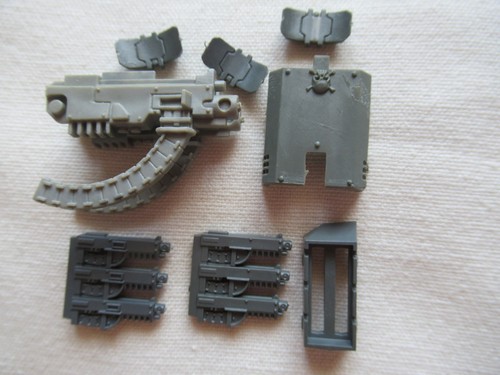 Space marine land raider - space,