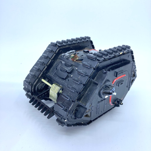 Space marines land raider - land,