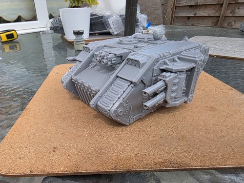 Warhammer 40k land raider - warhammer,