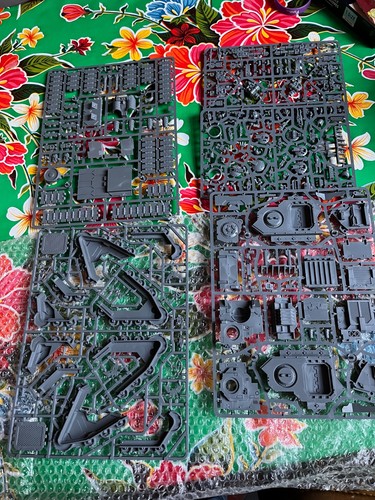 Land raider proteus - raider, space
